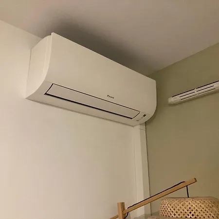 Un Balcon A Monplaisir- 4 Lits -garage - 47m2 ليون