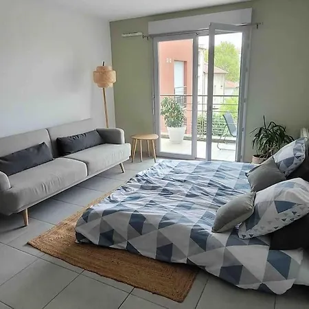 Un Balcon A Monplaisir- 4 Lits -garage - 47m2 里昂