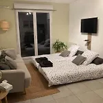 Un Balcon A Monplaisir- 4 Lits -garage - 47m2