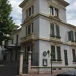 Un Balcon A Monplaisir- 4 Lits -garage - 47m2 Лион