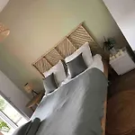 Апартаменты Un Balcon A Monplaisir- 4 Lits -garage - 47m2 *