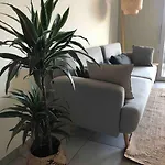 Un Balcon A Monplaisir- 4 Lits -garage - 47m2 *