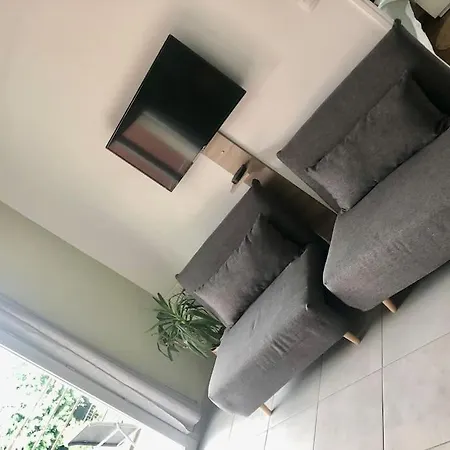شقة Un Balcon A Monplaisir- 4 Lits -garage - 47m2