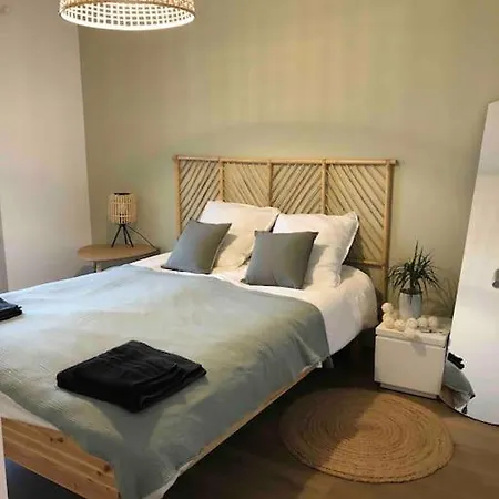 Un Balcon A Monplaisir- 4 Lits -garage - 47m2 * Lyon